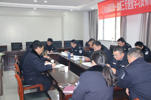 bee0a8bc3e31a1d2df50a015e687b720.jpg bee0a8bc3e31a1d2df50a015e687b720.jpg